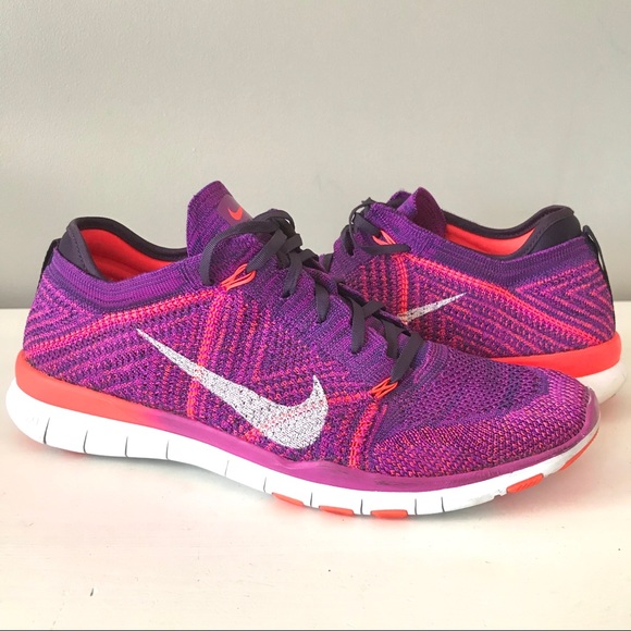 nike training tr flyknit trainers in purple